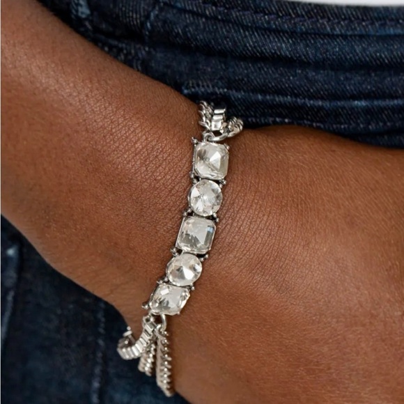 paparazzi Jewelry - Tyrant Treasure - White Bracelet